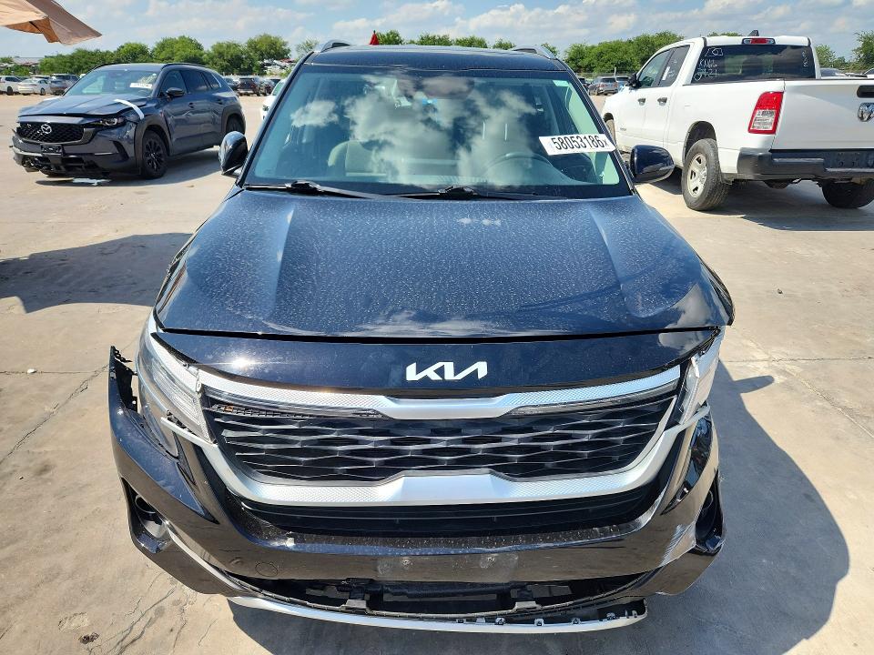 2022 Kia Seltos მანქანა იყიდება აუქციონზე, vin: KNDERCAA7N7307586, აუქციონის ნომერი: 58053186