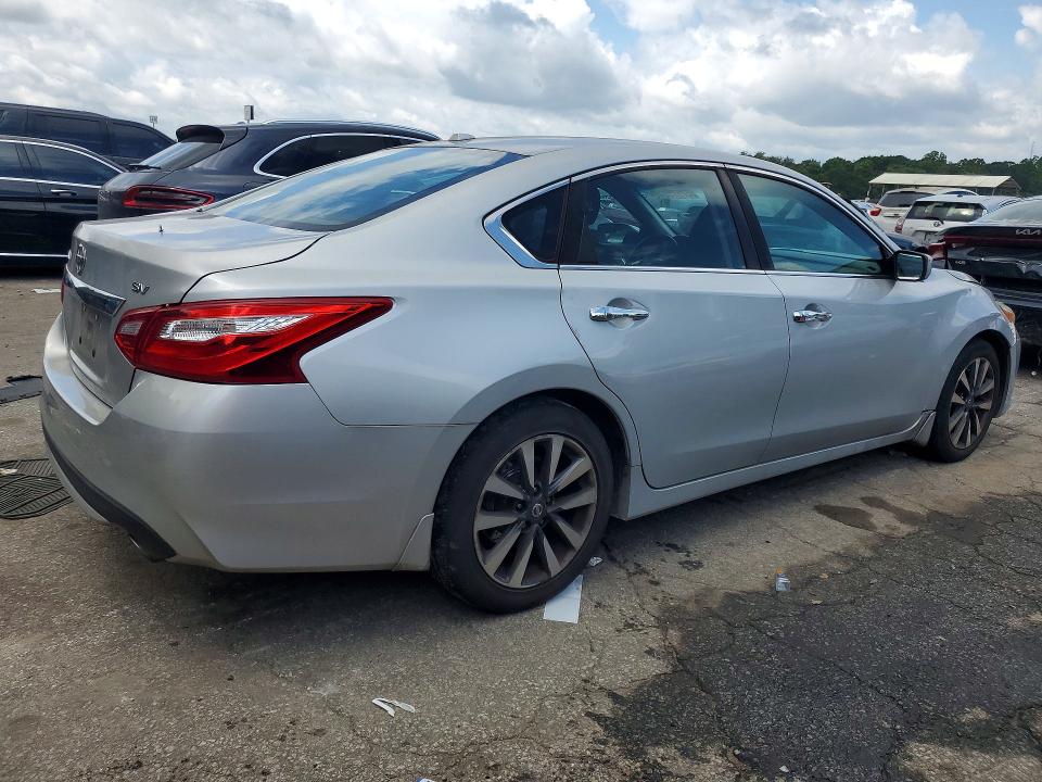 Продаж на аукціоні авто 2017 Nissan Altima, vin: 1N4AL3AP7HC259223, номер лоту: 57575946