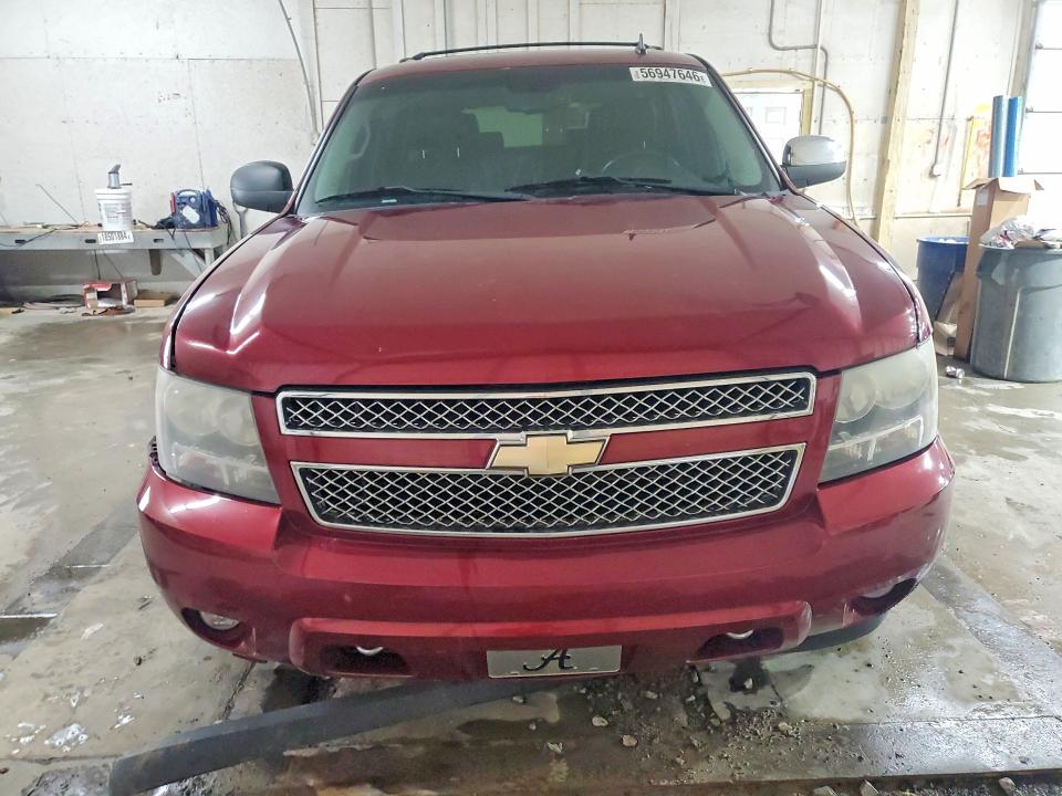 56947646 :رقم المزاد ، 1GNSKCE09BR262800 vin ، 2011 Chevrolet Tahoe مزاد بيع