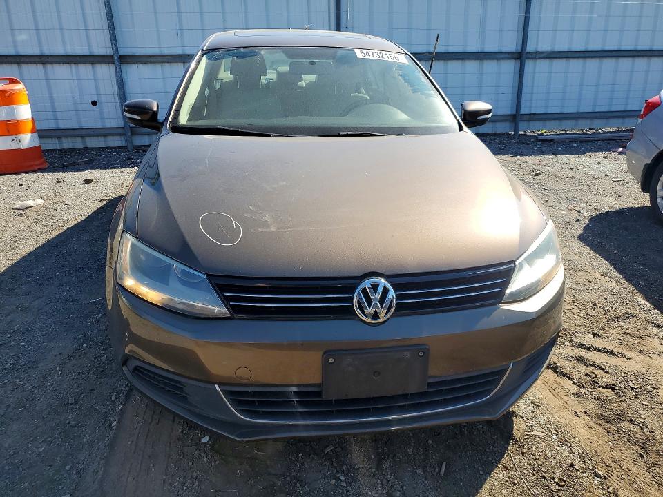 54732156 :رقم المزاد ، 3VWD17AJ7EM322148 vin ، 2014 Volkswagen Jetta مزاد بيع