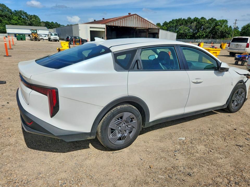 2025 Kia K4 მანქანა იყიდება აუქციონზე, vin: 3KPFT4DE2SE079518, აუქციონის ნომერი: 58644606