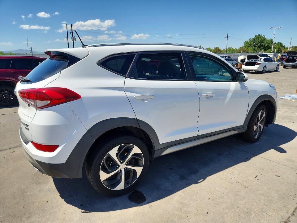 Aukcja sprzedaży 2017 Hyundai Tucson, vin: KM8J3CA20HU355988, numer aukcji: 57871096