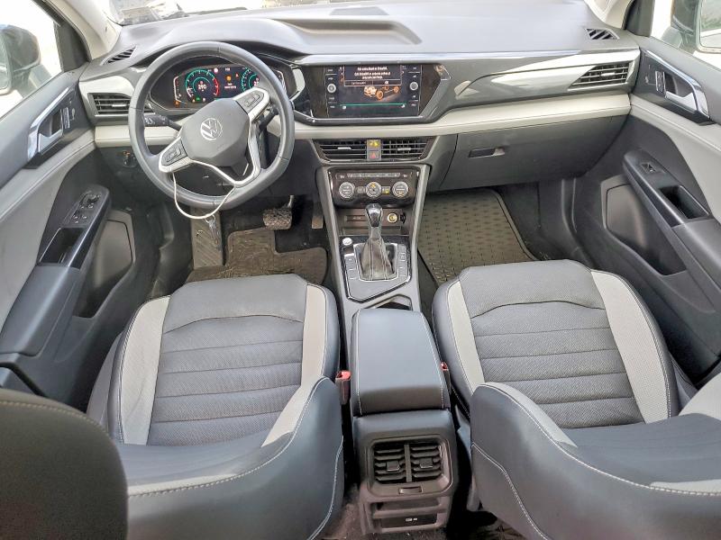 56508596 :رقم المزاد ، 3VV1X7B27NM004186 vin ، 2022 Volkswagen Taos مزاد بيع