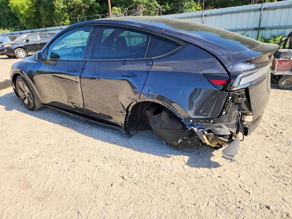 2026 Tesla Model Y მანქანა იყიდება აუქციონზე, vin: 7SAYGDEE9TF580075, აუქციონის ნომერი: 56489776