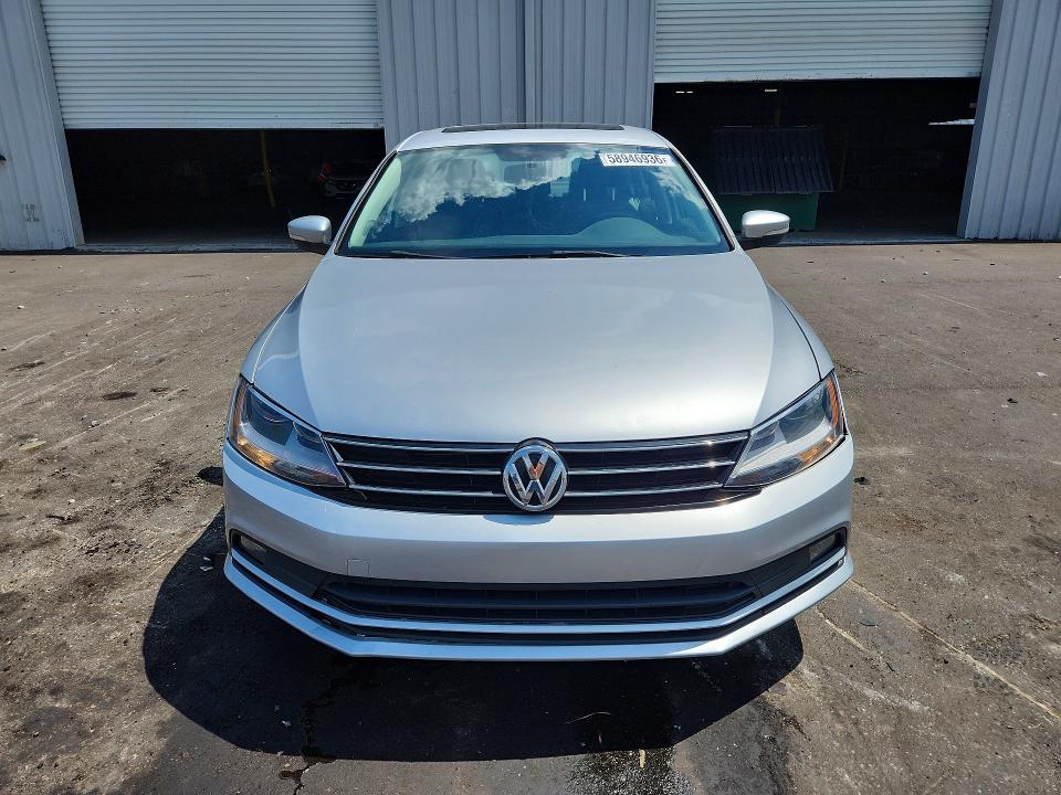 2015 Volkswagen Jetta მანქანა იყიდება აუქციონზე, vin: 3VWD17AJ1FM212052, აუქციონის ნომერი: 58946936
