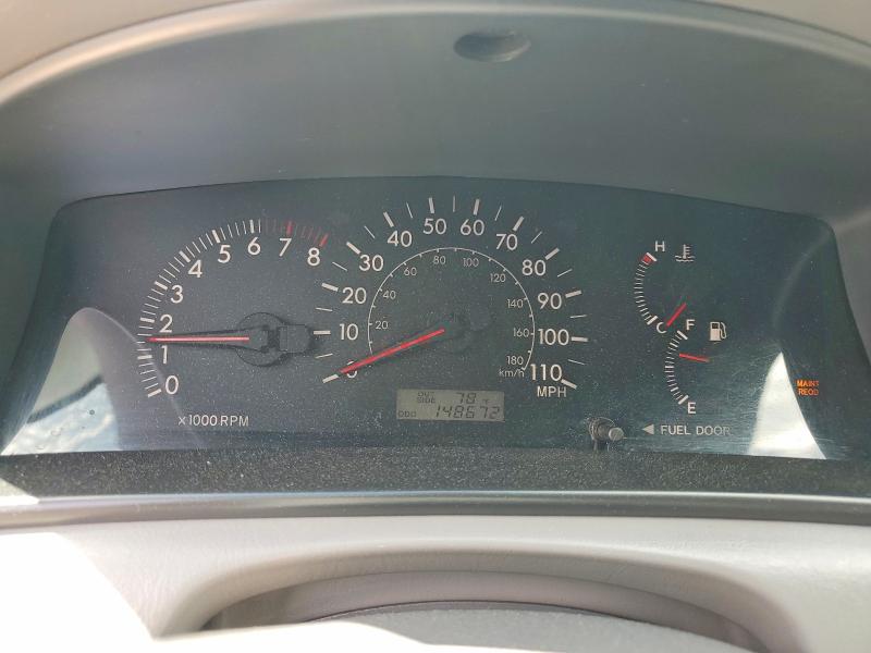 56933046 :رقم المزاد ، 2T1BR32E55C552552 vin ، 2005 Toyota Corolla مزاد بيع