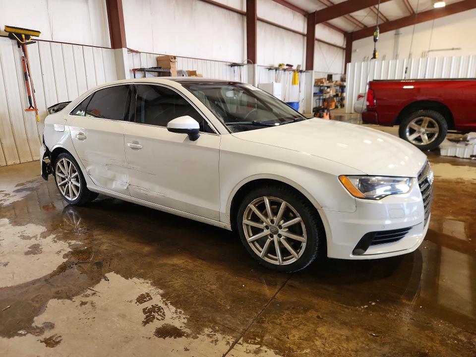 Продаж на аукціоні авто 2015 Audi A3, vin: WAUEFGFF4F1057360, номер лоту: 55974056