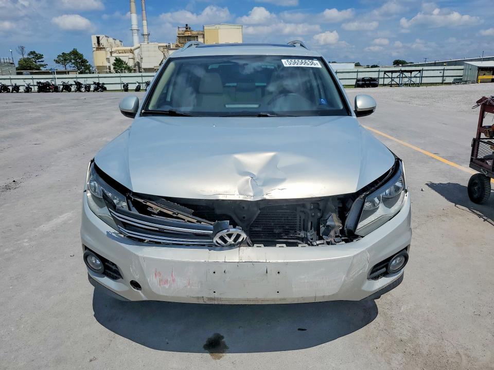 Aukcja sprzedaży 2015 Volkswagen Tiguan, vin: WVGBV7AXXFW568983, numer aukcji: 55656636