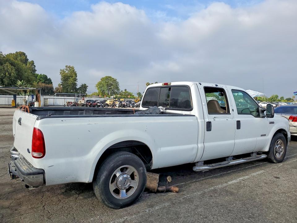 55901606 :رقم المزاد ، 1FTSW20P65EA99126 vin ، 2005 Ford F250 مزاد بيع
