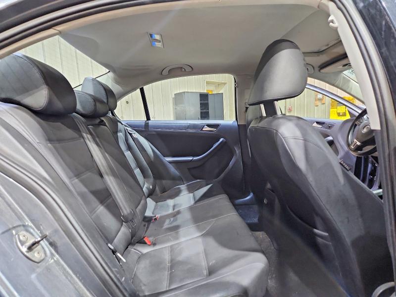 58977566 :رقم المزاد ، 3VWDP7AJ2CM335482 vin ، 2012 Volkswagen Jetta مزاد بيع