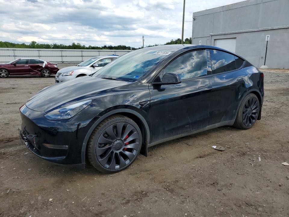2025 Tesla Model Y მანქანა იყიდება აუქციონზე, vin: 7SAYGDEF3SA343294, აუქციონის ნომერი: 56717636