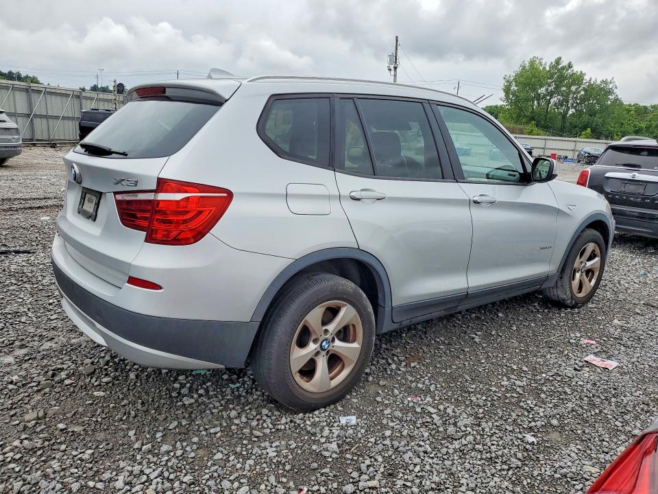 2011 Bmw X3 მანქანა იყიდება აუქციონზე, vin: 5UXWX5C55BL702518, აუქციონის ნომერი: 57765536