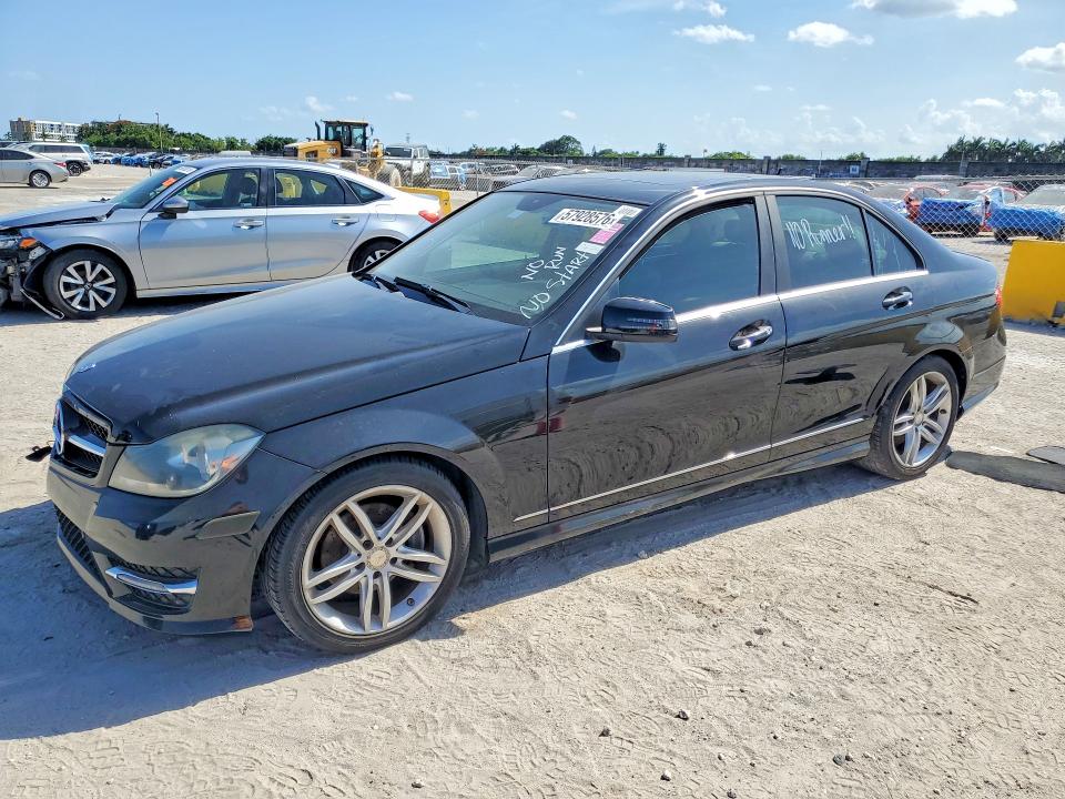 Aukcja sprzedaży 2014 Mercedes-benz C, vin: WDDGF4HB7EA933069, numer aukcji: 57928576