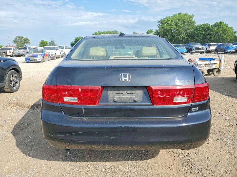 56647296 :رقم المزاد ، 1HGCM66555A033070 vin ، 2005 Honda Accord مزاد بيع
