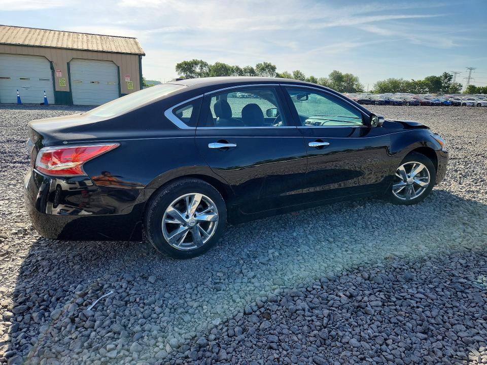 Продаж на аукціоні авто 2015 Nissan Altima, vin: 1N4AL3AP9FN885986, номер лоту: 55844406