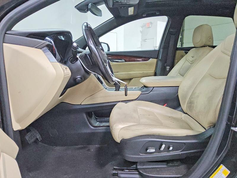 54437006 :رقم المزاد ، 1GYKNERS0JZ233251 vin ، 2018 Cadillac Xt5 مزاد بيع
