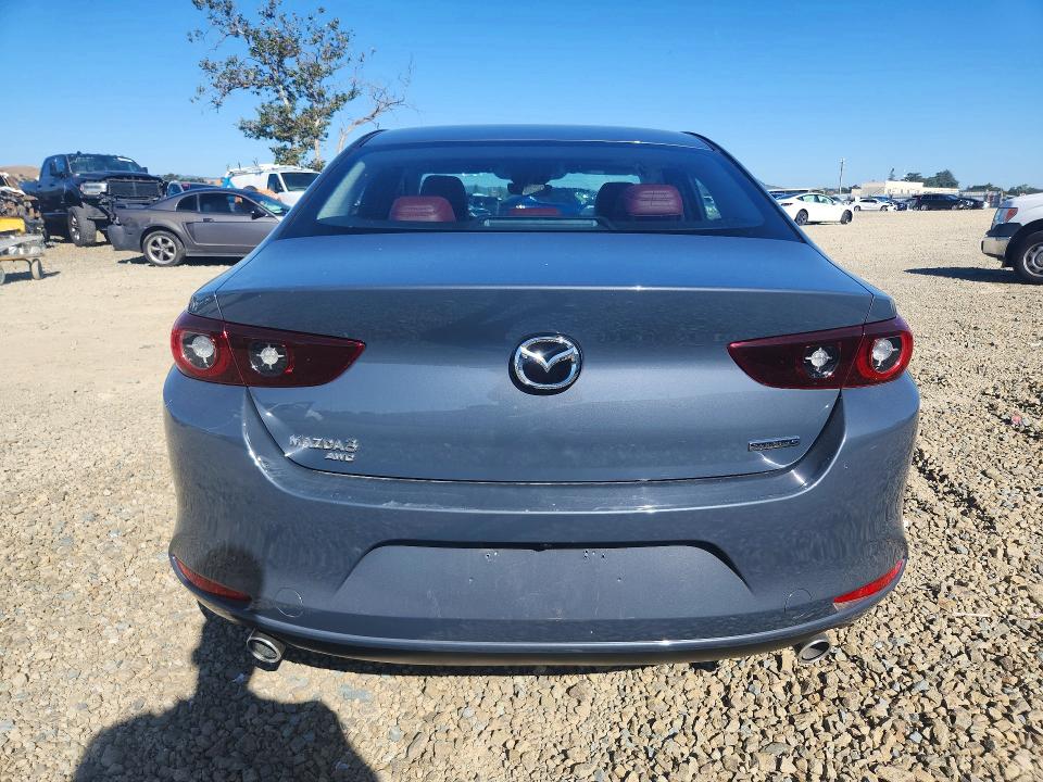 55642566 :رقم المزاد ، 3MZBPBCM3RM411253 vin ، 2024 Mazda 3 مزاد بيع