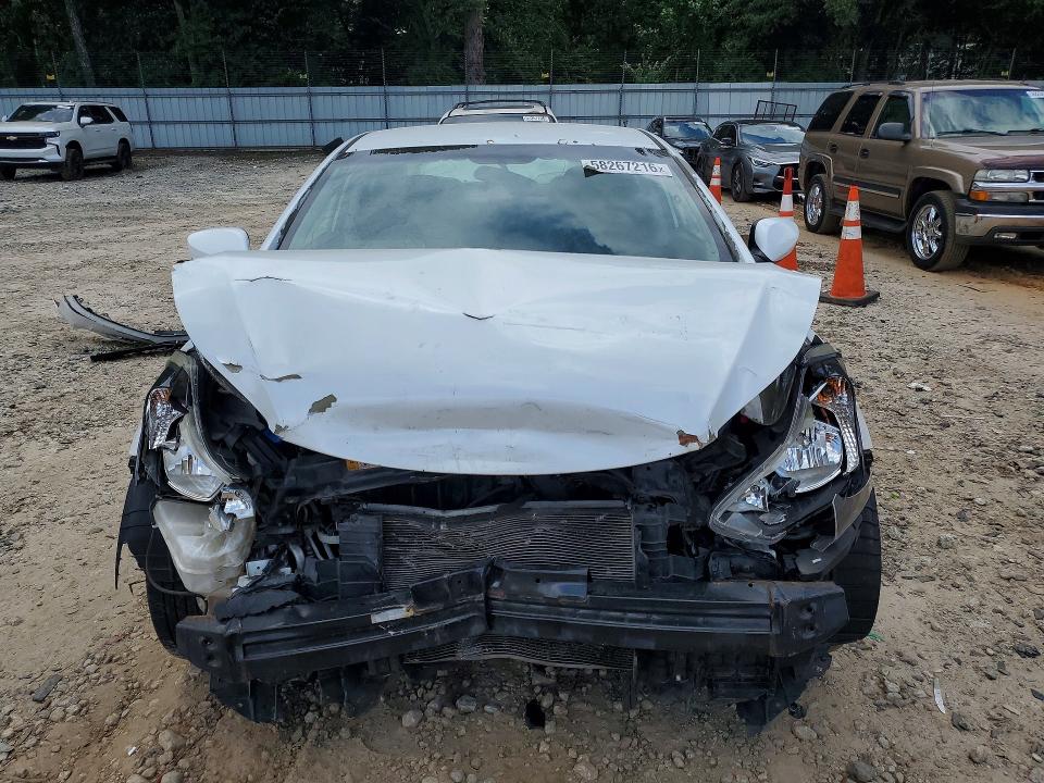 58267216 :رقم المزاد ، 5NPDH4AE7FH556927 vin ، 2015 Hyundai Elantra مزاد بيع