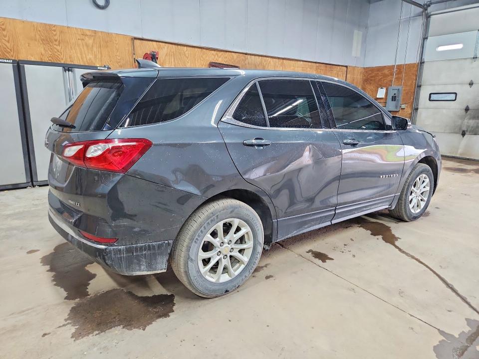 2018 Chevrolet Equinox მანქანა იყიდება აუქციონზე, vin: 2GNAXSEV3J6304004, აუქციონის ნომერი: 55864446