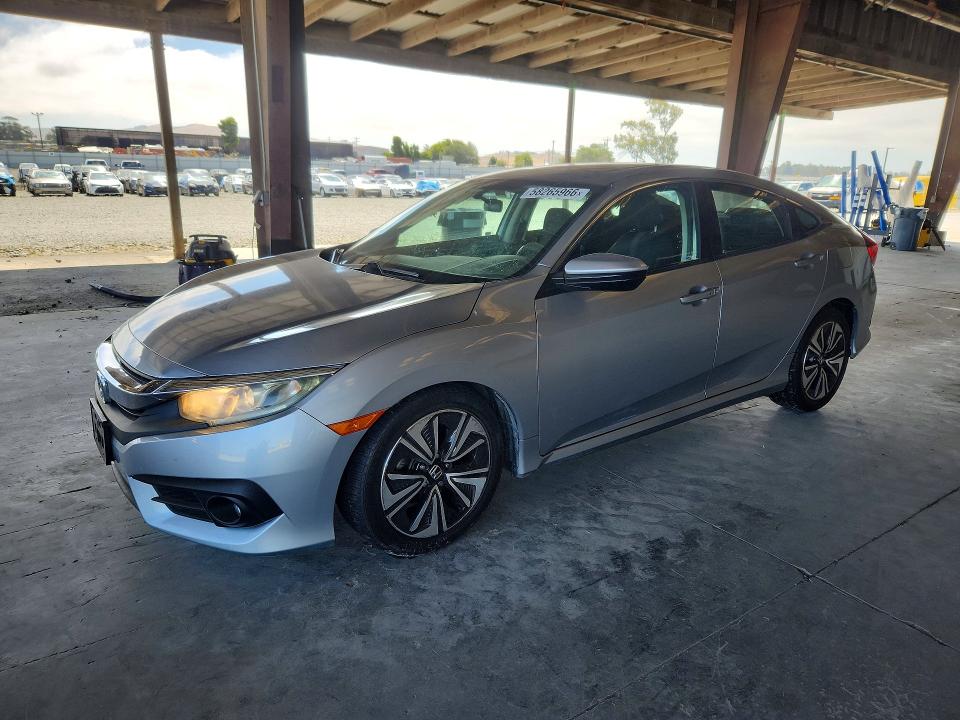2016 Honda Civic მანქანა იყიდება აუქციონზე, vin: 2HGFC1F34GH645301, აუქციონის ნომერი: 58265966