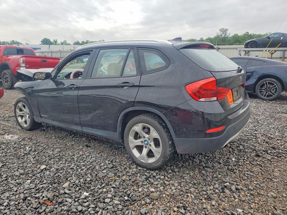 57302006 :رقم المزاد ، WBAVM1C56FV318608 vin ، 2015 Bmw X1 مزاد بيع