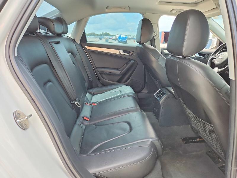 Продаж на аукціоні авто 2016 Audi A4, vin: WAUAFAFLXGA012815, номер лоту: 58756526
