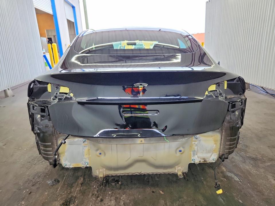 2022 Tesla Model 3 მანქანა იყიდება აუქციონზე, vin: 5YJ3E1EA9NF371219, აუქციონის ნომერი: 56944036
