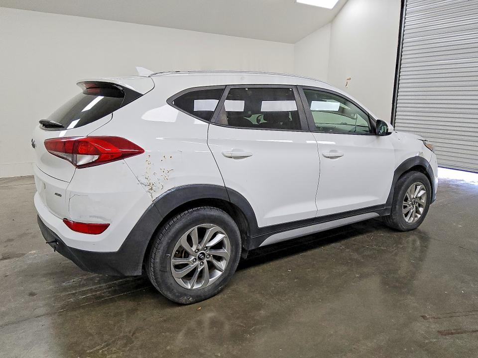 2018 Hyundai Tucson მანქანა იყიდება აუქციონზე, vin: KM8J3CA42JU674865, აუქციონის ნომერი: 56158576