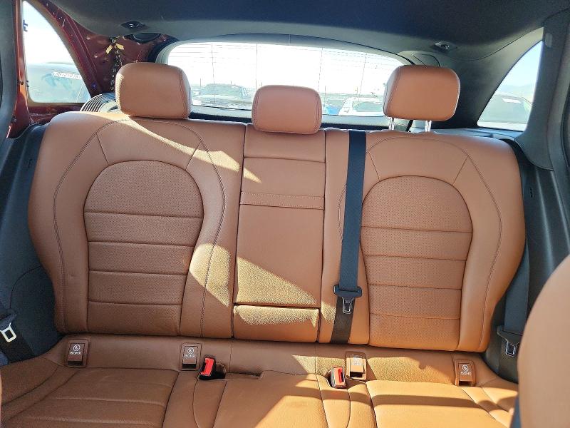56267846 :رقم المزاد ، W1N0G8EBXLF859515 vin ، 2020 Mercedes-benz Glc مزاد بيع
