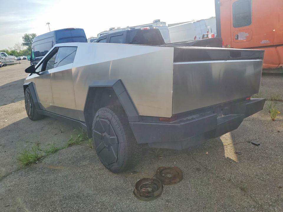 2024 Tesla Cybertruck მანქანა იყიდება აუქციონზე, vin: 7G2CEHED5RA024179, აუქციონის ნომერი: 56608336
