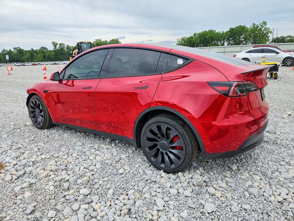 59074426 :رقم المزاد ، 7SAYGDEF2PF881883 vin ، 2023 Tesla Model Y مزاد بيع