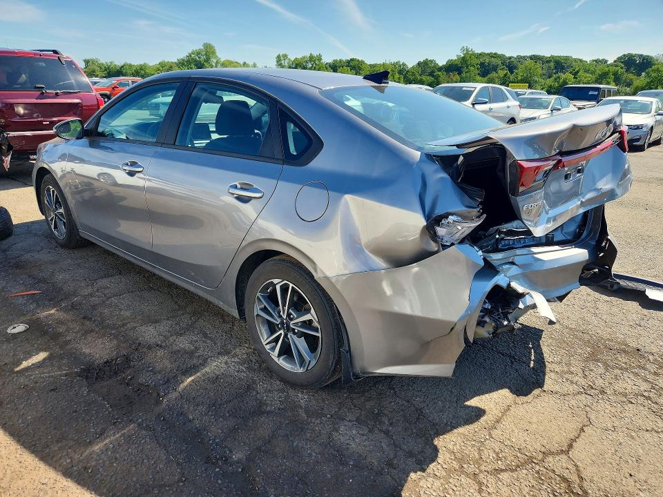 2023 Kia Forte მანქანა იყიდება აუქციონზე, vin: 3KPF24AD4PE531166, აუქციონის ნომერი: 57637766