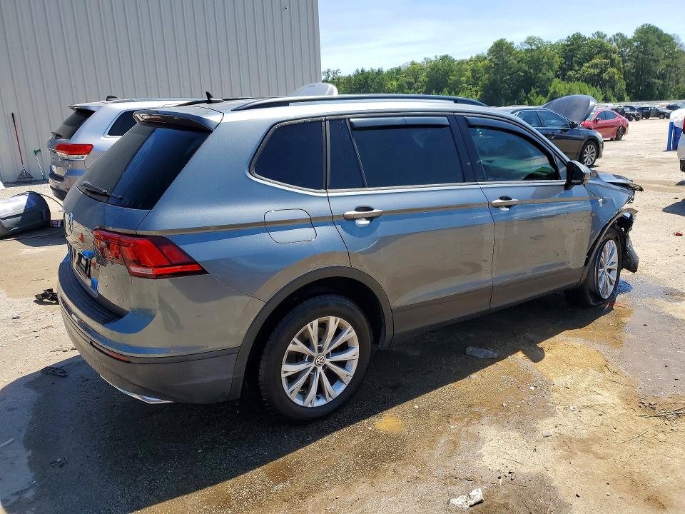58754496 :رقم المزاد ، 3VV1B7AX6LM112078 vin ، 2020 Volkswagen Tiguan مزاد بيع