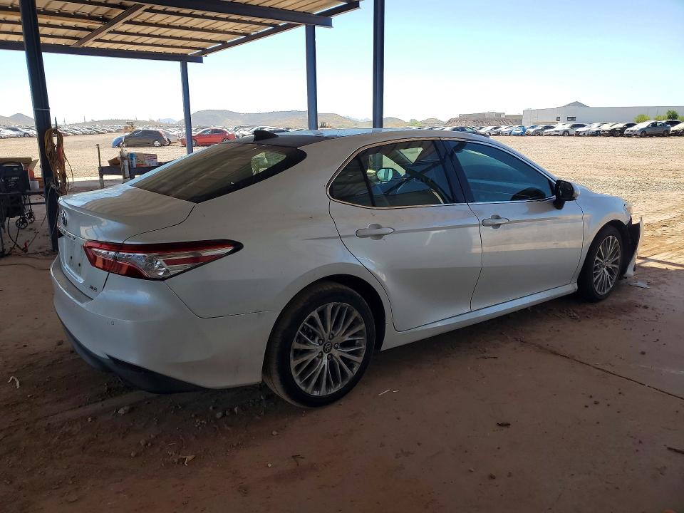 Продажа на аукционе авто 2018 Toyota Camry, vin: 4T1BZ1HK8JU506742, номер лота: 56454746