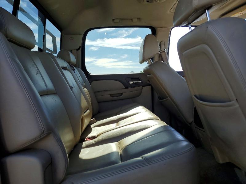 57013696 :رقم المزاد ، 1GTHK23628F137779 vin ، 2008 Gmc Sierra مزاد بيع