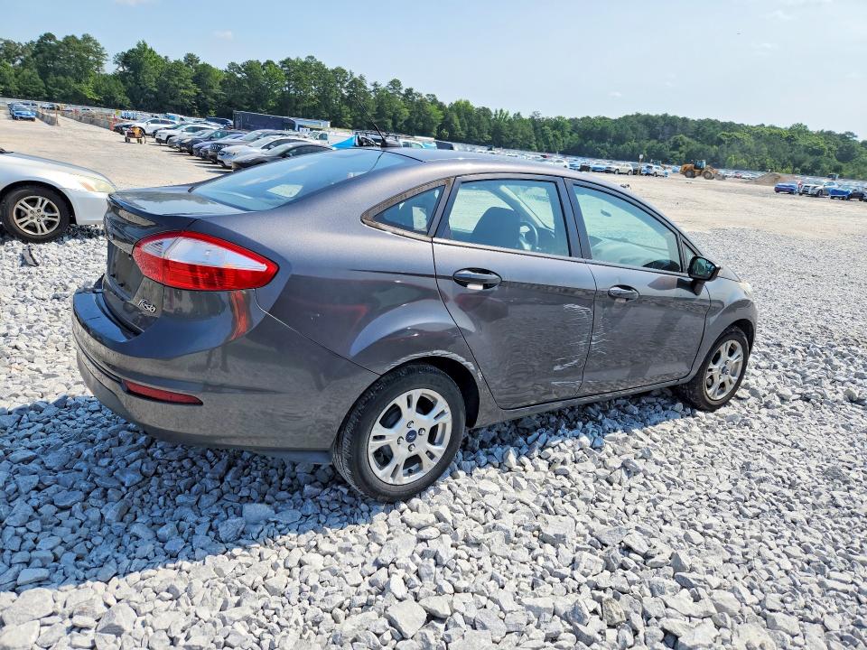 58728216 :رقم المزاد ، 3FADP4BJ7FM114471 vin ، 2015 Ford Fiesta مزاد بيع