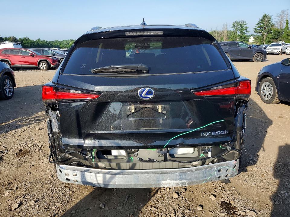 85611645 :رقم المزاد ، JTJGJRDZ2M2160638 vin ، 2021 Lexus Nx 300h مزاد بيع