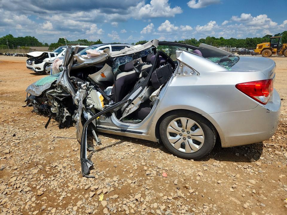 57032946 :رقم المزاد ، 1G1PA5SHXD7274145 vin ، 2013 Chevrolet Cruze مزاد بيع