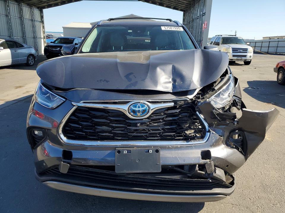 Aukcja sprzedaży 2024 Toyota Highlander Hybrid, vin: 5TDEBRCH2RS621949, numer aukcji: 57581926