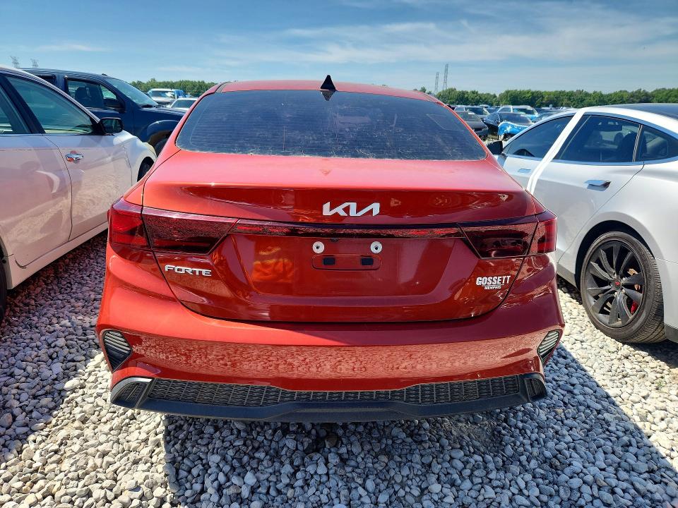 2022 Kia Forte მანქანა იყიდება აუქციონზე, vin: 3KPF24ADXNE429996, აუქციონის ნომერი: 55860506