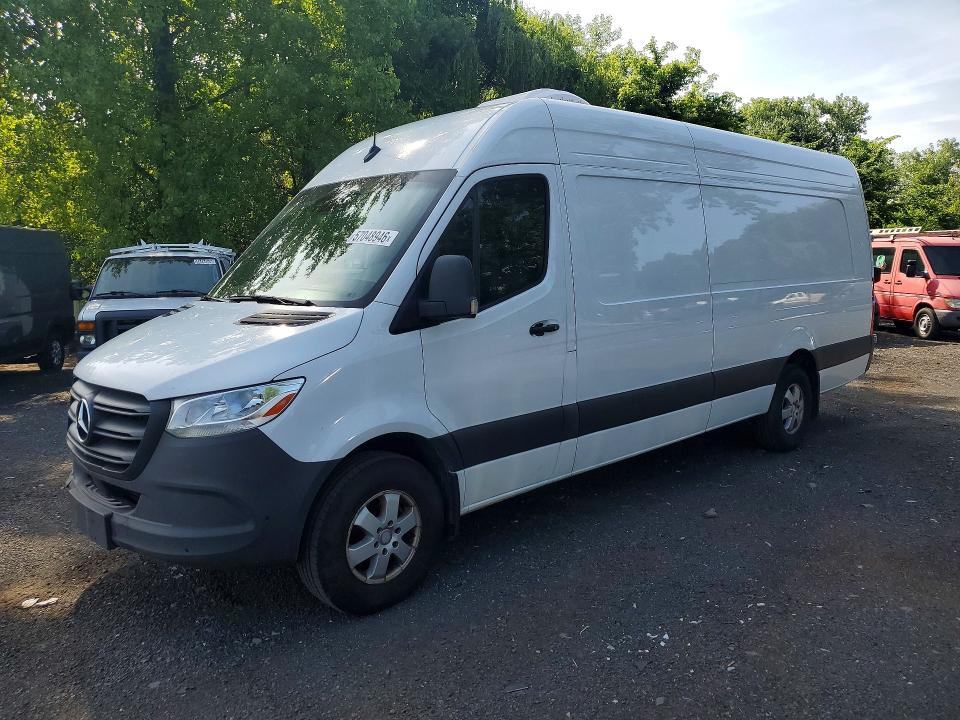 57048946 :رقم المزاد ، W1Y4NDHY3RP725788 vin ، 2024 Mercedes-benz Sprinter مزاد بيع