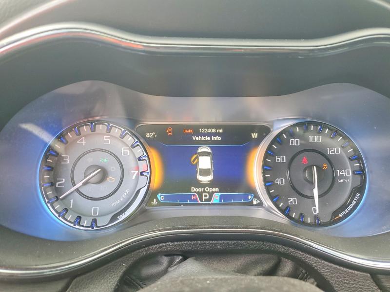 Продаж на аукціоні авто 2015 Chrysler 200, vin: 1C3CCCBG6FN706681, номер лоту: 58438876