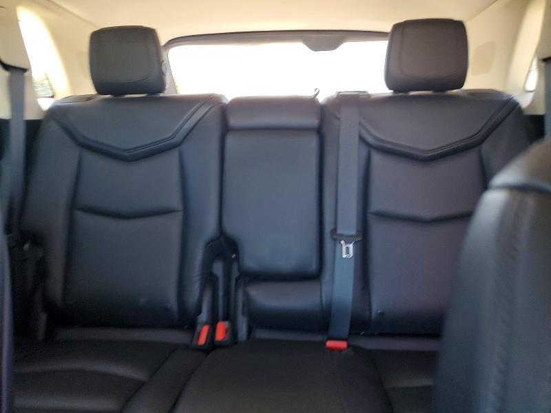58104686 :رقم المزاد ، 1GYKNERS3HZ103684 vin ، 2017 Cadillac Xt5 مزاد بيع