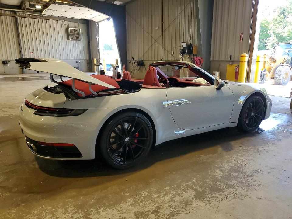 55990646 :رقم المزاد ، WP0CB2A98RS245758 vin ، 2024 Porsche 911 مزاد بيع