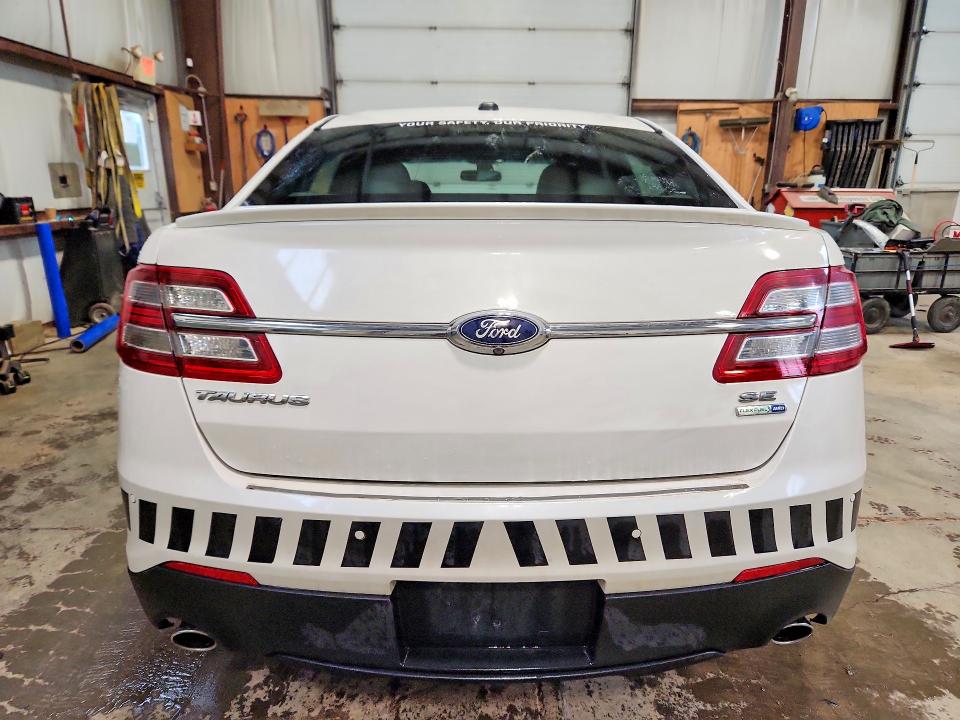 55305156 :رقم المزاد ، 1FAHP2H88FG173730 vin ، 2015 Ford Taurus مزاد بيع