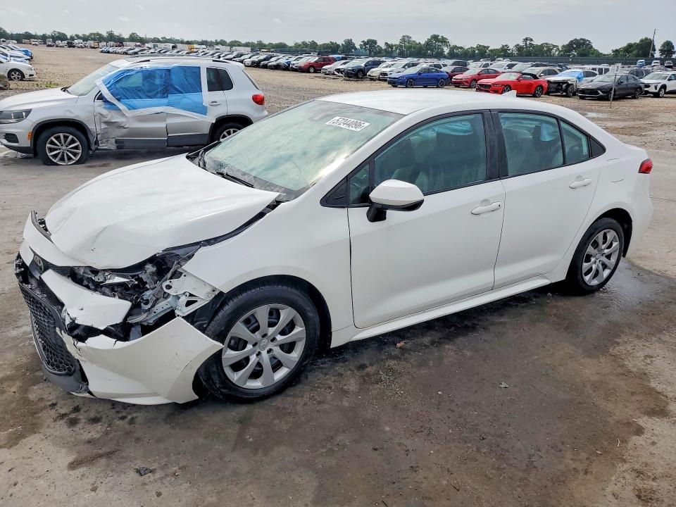 Auction sale of the 2022 Toyota Corolla, vin: 5YFEPMAE1NP330133, lot number: 57244096