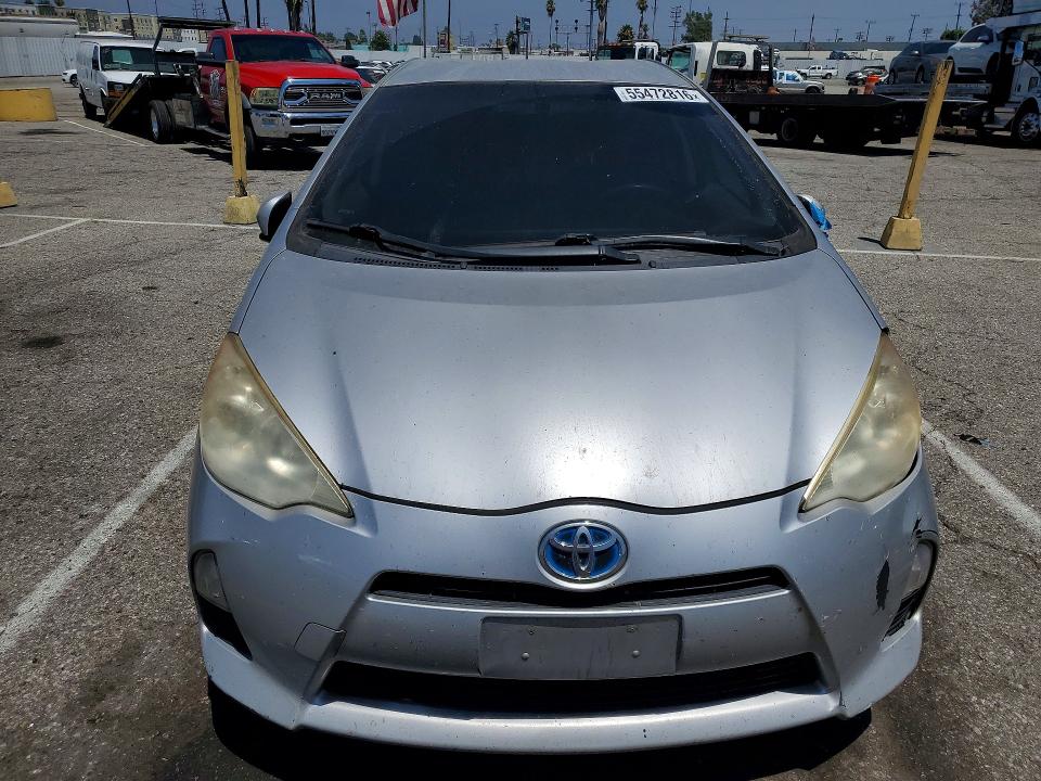55472816 :رقم المزاد ، JTDKDTB36D1531029 vin ، 2013 Toyota Prius C مزاد بيع