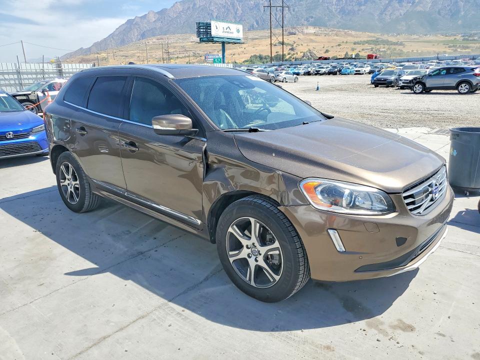 Продажа на аукционе авто 2015 Volvo Xc60, vin: YV449MDM0F2670881, номер лота: 58294556