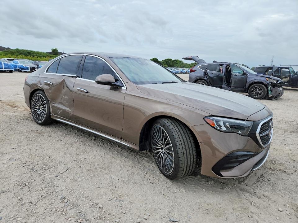 2026 Mercedes-benz E მანქანა იყიდება აუქციონზე, vin: W1KLF4GB2TA212736, აუქციონის ნომერი: 56866326