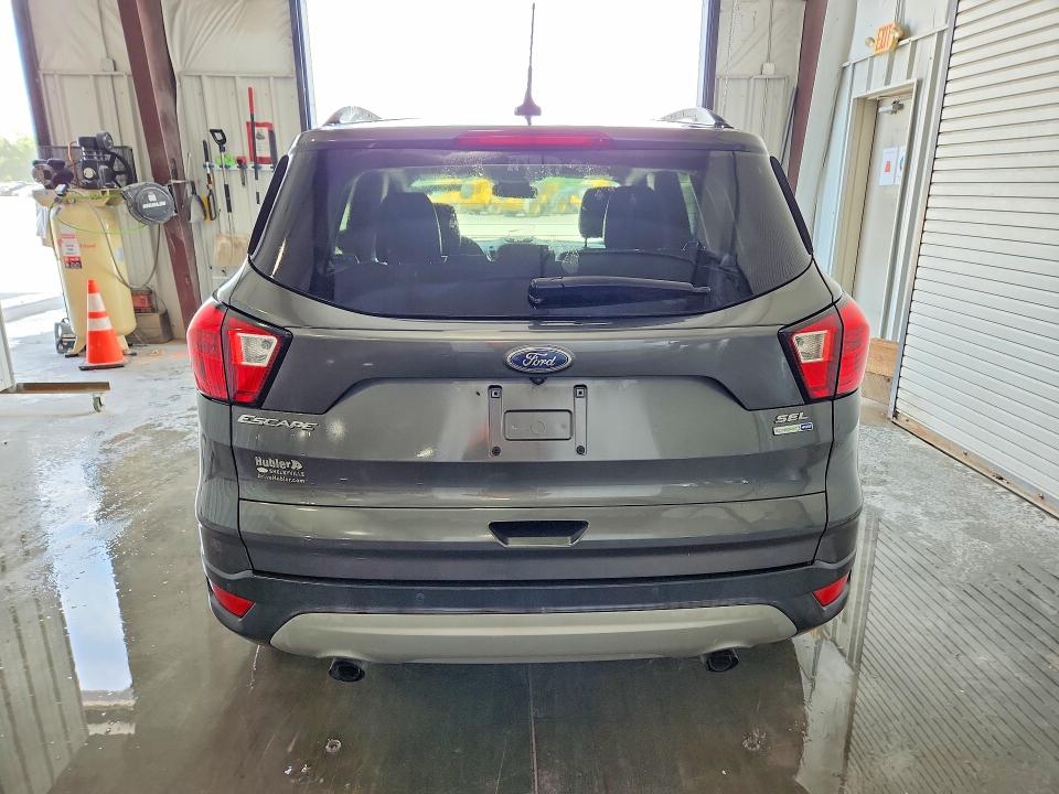 Продажа на аукционе авто 2019 Ford Escape, vin: 1FMCU9HD7KUA40872, номер лота: 55123336